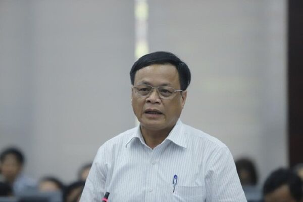 Ông Võ Ngọc Đồng, Giám đốc Sở Nội vụ TP Đà Nẵng thông tin về công việc của những cán bộ đương chức bị khởi tố liên quan Vũ nhôm Ông Võ Ngọc Đồng, Giám đốc Sở Nội vụ TP Đà Nẵng thông tin về công việc của những cán bộ đương chức bị khởi tố liên quan Vũ nhôm - Sputnik Việt Nam