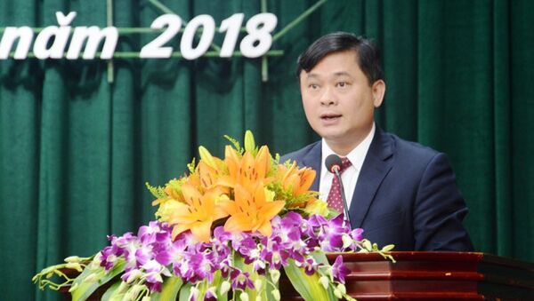 Ông Thái Thanh Quý phát biểu trước HDDND sau khi được tín nhiệm bầu giữ chức Chủ tịch UBND tỉnh Nghệ An - Sputnik Việt Nam