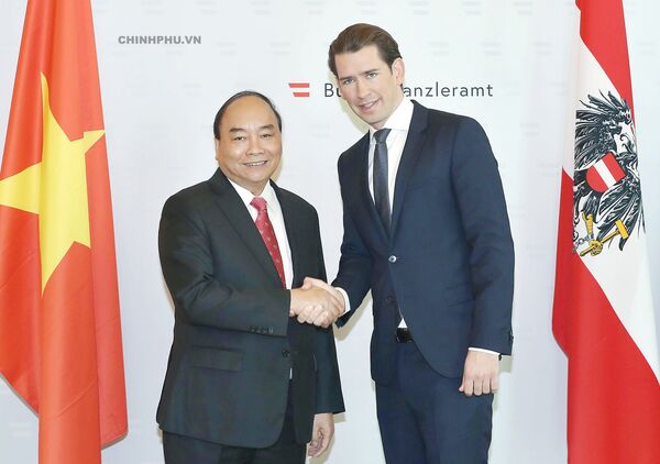 Thủ tướng Nguyễn Xuân Phúc và Thủ tướng Áo Sebastian Kurz Thủ tướng Nguyễn Xuân Phúc và Thủ tướng Áo Sebastian Kurz - Sputnik Việt Nam