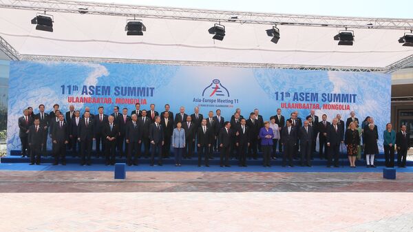 Prime Minister Dmitry Medvedev at the ASEM Summit in Mongolia - Sputnik Việt Nam