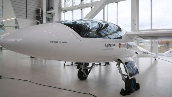 Nga giới thiệu máy bay điện dành cho chuyến bay vòng quanh thế giới - Sputnik Việt Nam