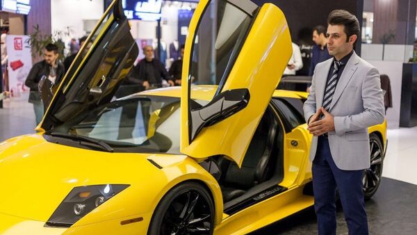 Các kỹ sư Iran tạo ra bản sao hoàn hảo của siêu xe Lamborghini - Sputnik Việt Nam