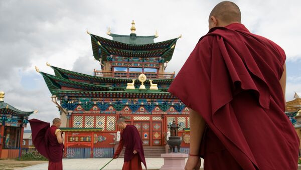 Điện Pandito Hambo Lama XII Dasha Dorzho Itigelov trong tu viện Phật giáo Ivolginsky datsan, ở nước cộng hòa Buryatia thuộc LB Nga. - Sputnik Việt Nam