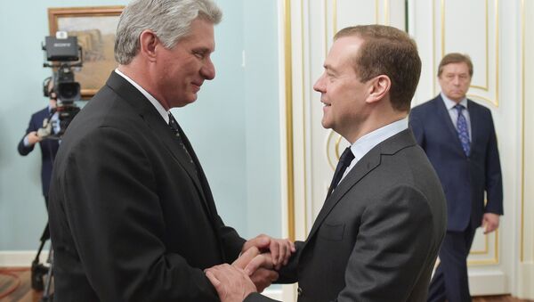 Ông Medvedev hội đàm tại Matxcơva với nhà lãnh đạo Cuba - Sputnik Việt Nam