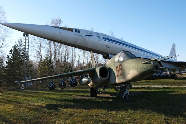Tu-144 và Su-25 trong Bảo tàng Không quân Nga tại Monino - Sputnik Việt Nam
