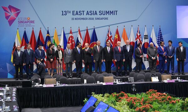 Putin:Trừng phạt không thể ngăn được hợp tác Nga - ASEAN và sự phát triển kinh tế của họ Putin:Trừng phạt không thể ngăn được hợp tác Nga - ASEAN và sự phát triển kinh tế của họ - Sputnik Việt Nam