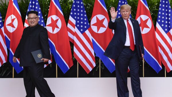 Kim Jong-un và Donald Trump - Sputnik Việt Nam