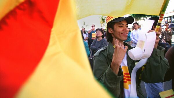 Những người di cư Việt Nam biểu tình ở California (1999) - Sputnik Việt Nam