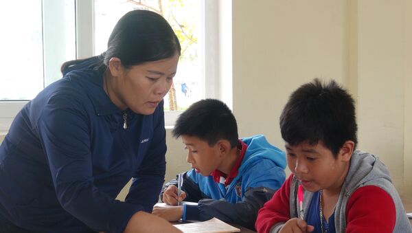 Cô giáo Nguyễn Thị Phương Thủy, giáo viên Trường THCS Duy Ninh (Quảng Bình). - Sputnik Việt Nam