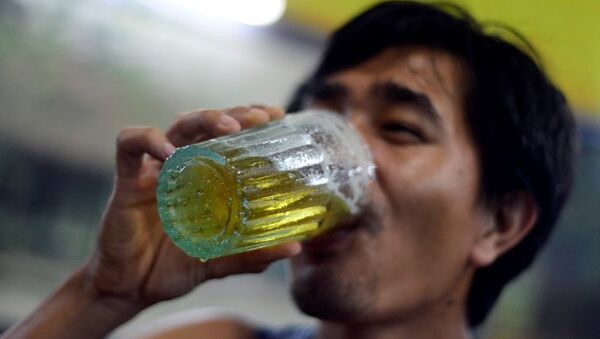 Trung bình, nam giới Việt Nam uống 4 cốc bia một ngày - Sputnik Việt Nam