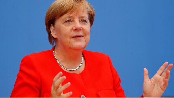 Канцлер Германии Ангела Меркель на пресс-конференции в Берлине, Германия - Sputnik Việt Nam