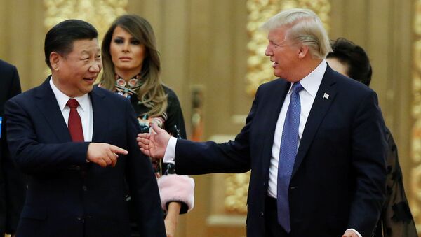Tổng thống Mỹ Donald Trump và Chủ tịch Trung Quốc Tập Cận Bình - Sputnik Việt Nam