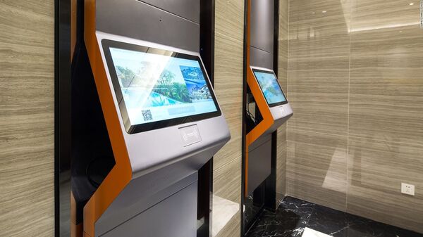 Khách sạn  Smart  LYZ ở Trung Quốc do robot phục vụ  
 - Sputnik Việt Nam