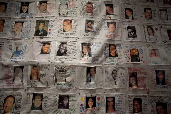 Ảnh các nạn nhân của vụ tấn công khủng bố ngày 11 tháng Chín tại New York - Sputnik Việt Nam