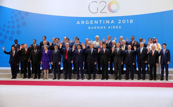 Chụp hình tập thể các trưởng đoàn các quốc gia thành viên G20 ở Argentina - Sputnik Việt Nam