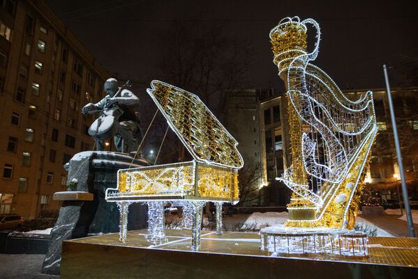 Đèn trang trí đón Năm Mới tại Moskva - Sputnik Việt Nam