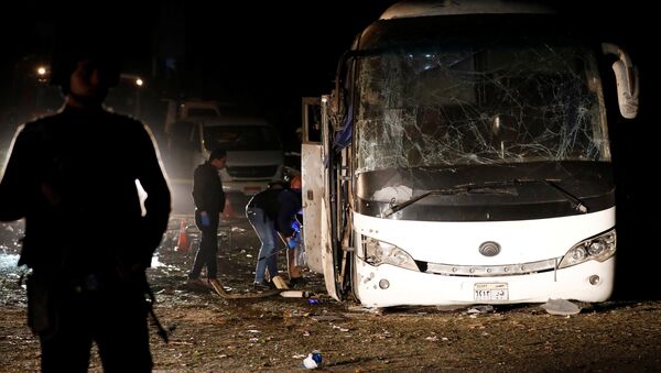 Vụ nổ xe buýt ở Cairo - Sputnik Việt Nam