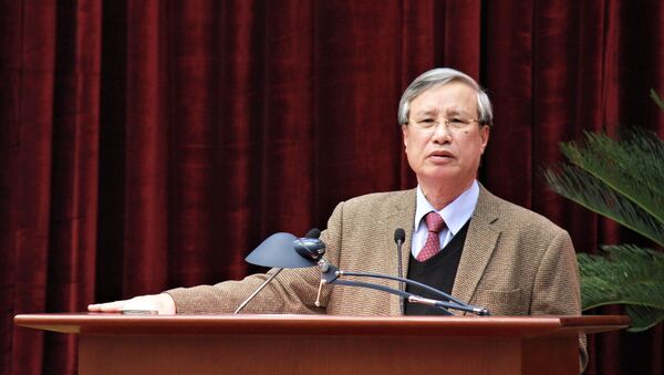 Ông Trần Quốc Vượng phát biểu tại hội nghị sáng 18.1 - Sputnik Việt Nam