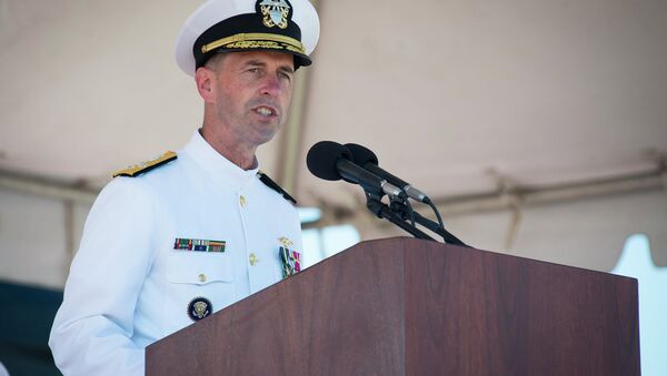 Adm. John Richardson delivers remarks during the commissioning ceremony of the Virginia-class attack submarine USS John Warner (SSN 785) at Naval Station Norfolk. - Sputnik Việt Nam