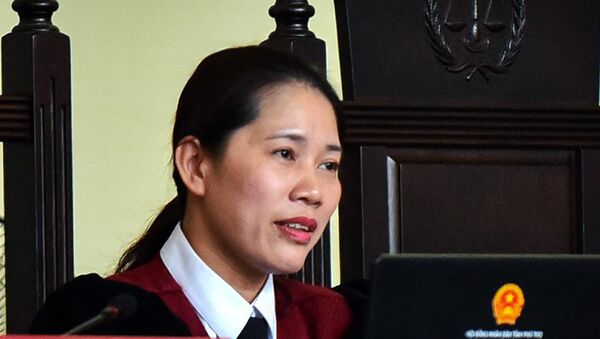 Nữ chủ tọa Nguyễn Thị Thùy Hương - Sputnik Việt Nam