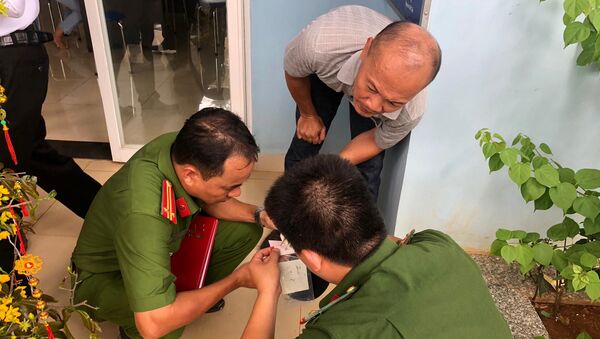 Cơ quan công an đang khám nghiệm hiện trường - Sputnik Việt Nam
