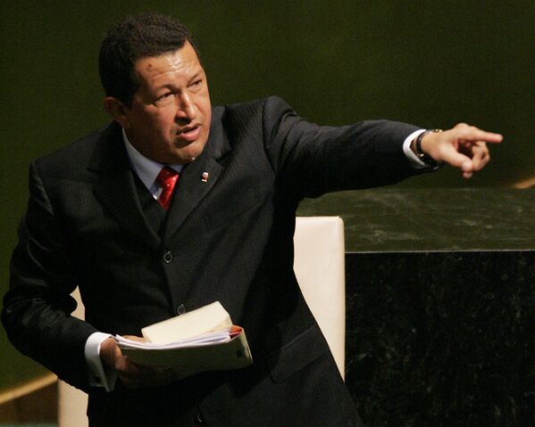 Ngày 20 tháng Chín năm 2006, tại Đại hội đồng Liên Hiệp Quốc, tổng thống Venezuela Hugo Chavez đã bắt đầu bài phát biểu của mình với tuyên bố “một con quỷ đã đến đây”. Sau đó, chính trị gia giải thích rằng ông có ý nói đến tổng thống Mỹ George W. Bush, người trước đó không lâu vừa biện minh cho chính sách đối ngoại của Mỹ từ bục diễn đàn Liên Hiệp Quốc. - Sputnik Việt Nam