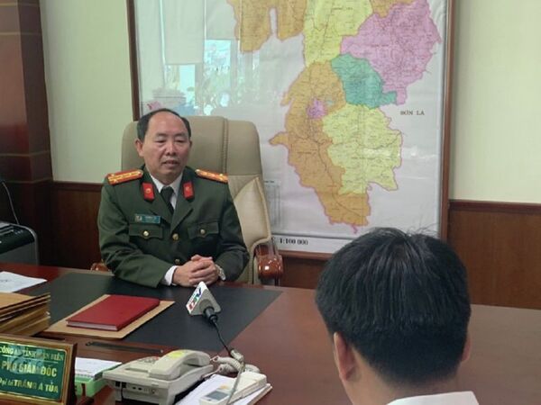 Đại tá Tráng A Tủa - Phó Giám đốc Công an tỉnh Điện Biên trả lời phỏng vấn xoay quanh vụ án nữ sinh bị sát hại chiều 30 Tết gây chấn động dư luận Đại tá Tráng A Tủa - Phó Giám đốc Công an tỉnh Điện Biên trả lời phỏng vấn xoay quanh vụ án nữ sinh bị sát hại chiều 30 Tết gây chấn động dư luận - Sputnik Việt Nam