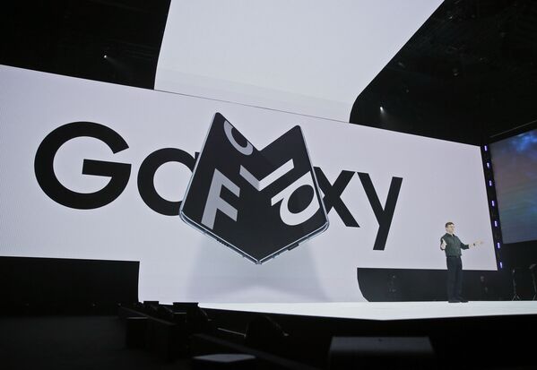 Quảng bá Samsung Galaxy Fold tại San Francisco - Sputnik Việt Nam