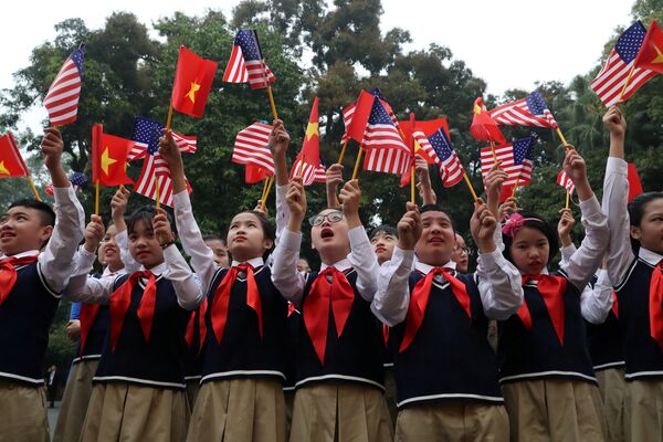 Việt Nam ở vào tình thế 'bây giờ hoặc không bao giờ' Việt Nam ở vào tình thế 'bây giờ hoặc không bao giờ' - Sputnik Việt Nam