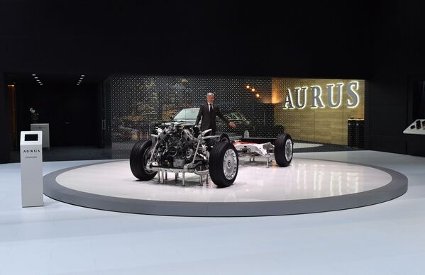 Hệ thống treo của xe Aurus tại Geneva Motor Show - Sputnik Việt Nam
