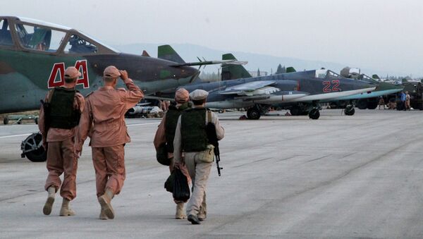 Các chiến đấu cơ của Nga tại phi trường gần thành phố Latakia (Syria) - Sputnik Việt Nam