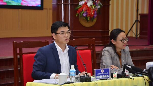 Chủ tịch UBND thành phố Uông Bí Nguyễn Mạnh Hà phát biểu. - Sputnik Việt Nam