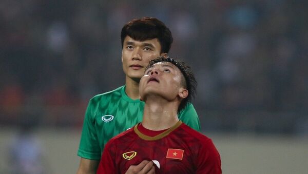 Đội trưởng Nguyễn Quang Hải đã có một trận đấu xuất sắc, xứng đáng với vai trò nhạc trưởng của U23 Việt Nam. ọng  - Sputnik Việt Nam