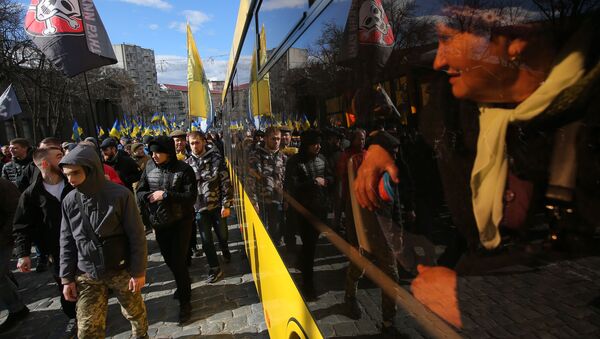 Đoàn người biểu tình chống tham nhũng ở Kiev - Sputnik Việt Nam
