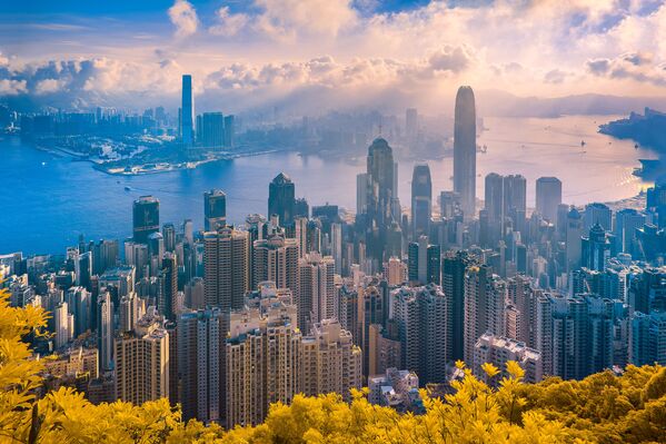 Bức ảnh từ loạt ảnh Hong Kong: The Golden City (Hồng Kông: Thành phố vàng) của nhiếp ảnh gia Trần Minh Dũng, giải 2 trong hạng mục Photo Essay (Phóng sự ảnh) của cuộc thi ảnh Life in Another Light - Sputnik Việt Nam