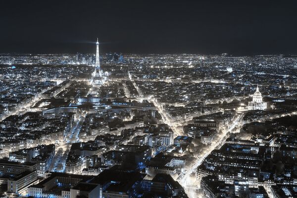 Bức ảnh từ loạt ảnh Invisible Paris (Paris vô hình) của nhiếp ảnh gia Pierre-Louis Ferrer, giải 3 trong hạng mục Photo Essay (Phóng sự ảnh) của cuộc thi ảnh Life in Another Light - Sputnik Việt Nam