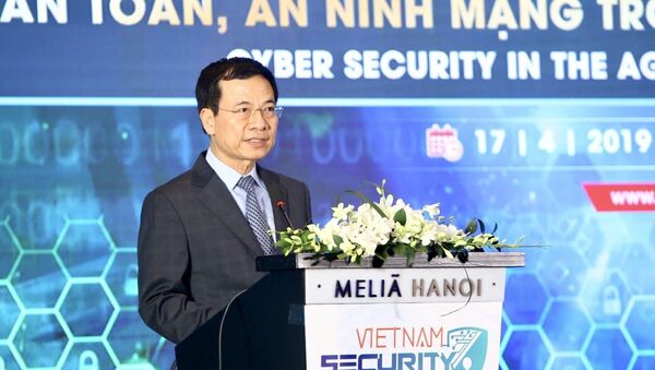 Bộ trưởng Bộ Thông tin và Truyền thông Nguyễn Mạnh Hùng phát biểu - Sputnik Việt Nam