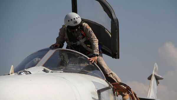 Nhóm chiến đấu hàng không Nga tại sân bay Hmeymim ở Syria - Sputnik Việt Nam