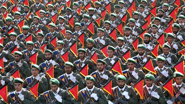 Vệ binh Cách mạng Hồi giáo tại cuộc diễu hành quân sự - Sputnik Việt Nam