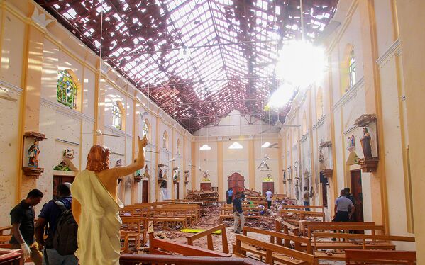 Nhà thờ bị phá hủy sau loạt vụ nổ ở Sri Lanka - Sputnik Việt Nam