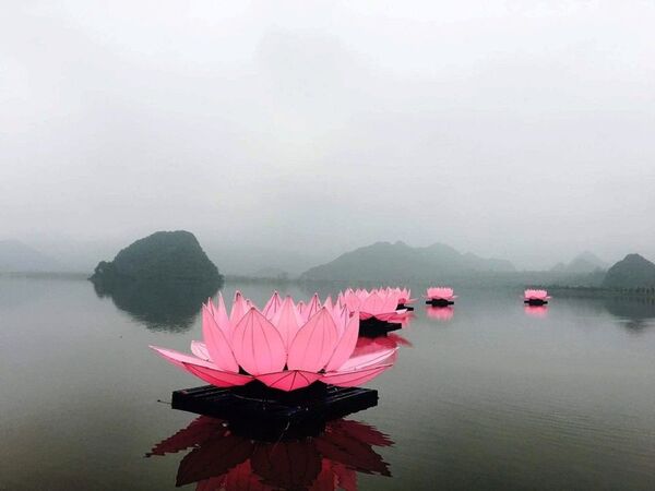 Hướng tới Đại lễ Vesak 2019 tại chùa Tam Chúc Hướng tới Đại lễ Vesak 2019 tại chùa Tam Chúc - Sputnik Việt Nam