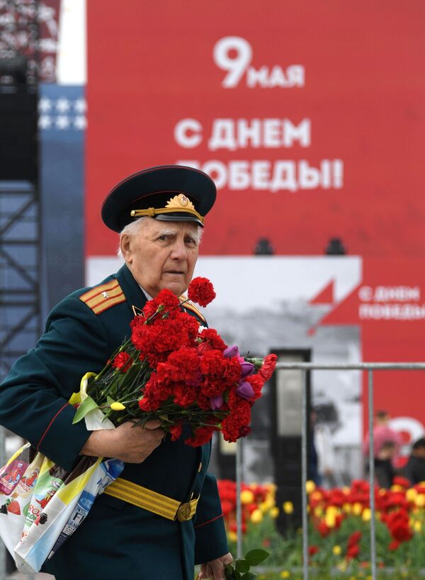 Trong lễ hội kỷ niệm Ngày Chiến thắng trên đồi Poklonnaya ở Matxcơva  - Sputnik Việt Nam