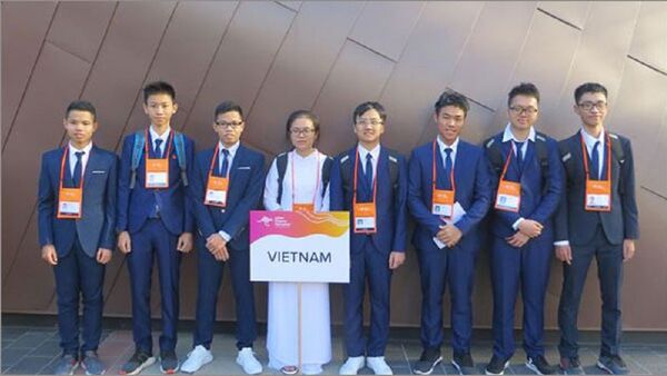 Đoàn học sinh Việt Nam giành 7 huy chương Olympic Vật lý châu Á  - Sputnik Việt Nam