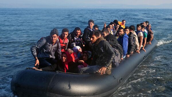 Người tị nạn Trung Đông đến đảo Lesbos - Sputnik Việt Nam