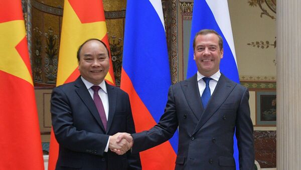 Thủ tướng Dmitry Medvedev đã hội đàm với Thủ tướng Việt Nam Nguyễn Xuân Phúc - Sputnik Việt Nam