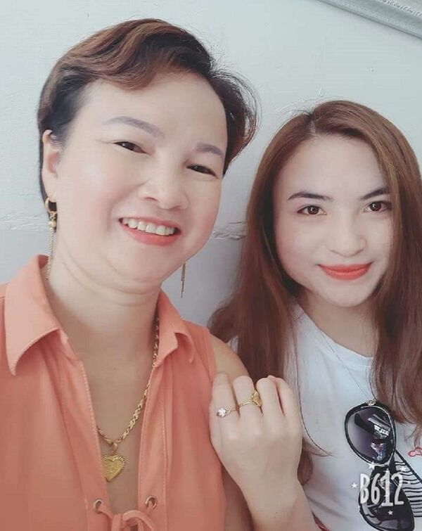 Sốc: Mẹ nữ sinh giao gà từng bán ma túy cho bọn hãm hiếp, sát hại con mình Sốc: Mẹ nữ sinh giao gà từng bán ma túy cho bọn hãm hiếp, sát hại con mình - Sputnik Việt Nam
