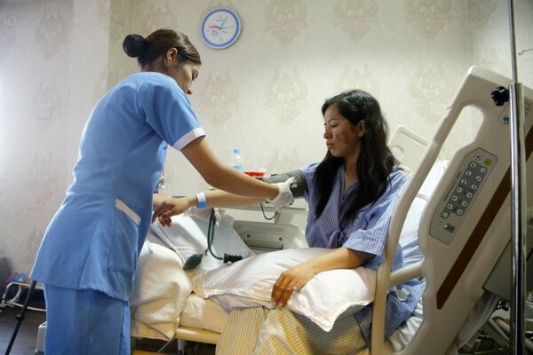 Nữ vận động viên leo núi Ấn Độ bị tê cóng trong bệnh viện ở Kathmandu - Sputnik Việt Nam