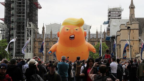 Người dân London thả khinh khí cầu Trump  - Sputnik Việt Nam