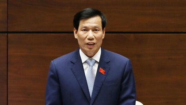 Bộ trưởng Nguyễn Ngọc Thiện trả lời chất vấn trước Quốc hội ngày 5/6 - Sputnik Việt Nam