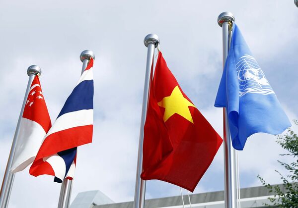 Thứ trưởng Ngoại giao Bùi Thanh Sơn: Thủ tướng Nguyễn Xuân Phúc đã thành công tại G20 Thứ trưởng Ngoại giao Bùi Thanh Sơn: Thủ tướng Nguyễn Xuân Phúc đã thành công tại G20 - Sputnik Việt Nam